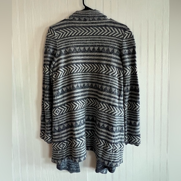 Lucky Brand Southwestern-boho jacquard knit open-front Cardigan Sweater. - Picture 2 of 3